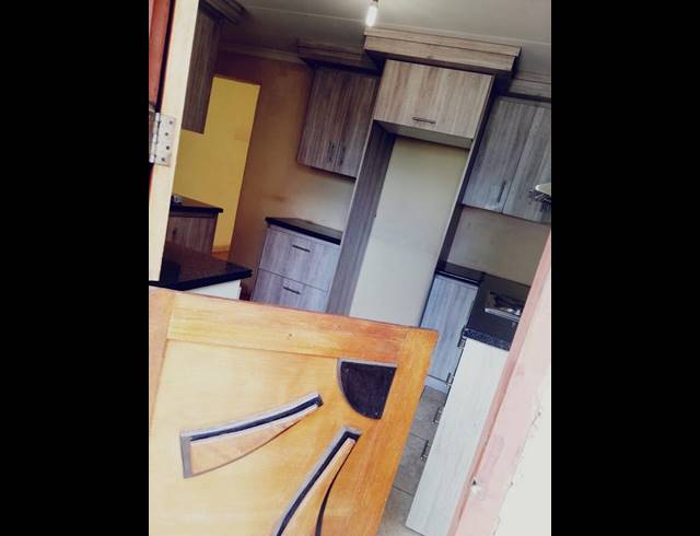 3 BEDROOM HOUSE FOR SALE IN SOSHANGUVE WW